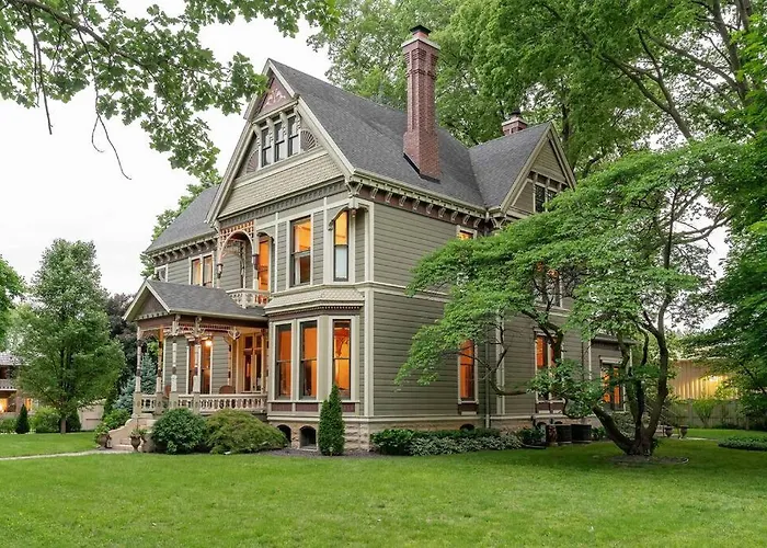 Maid's Quarters *